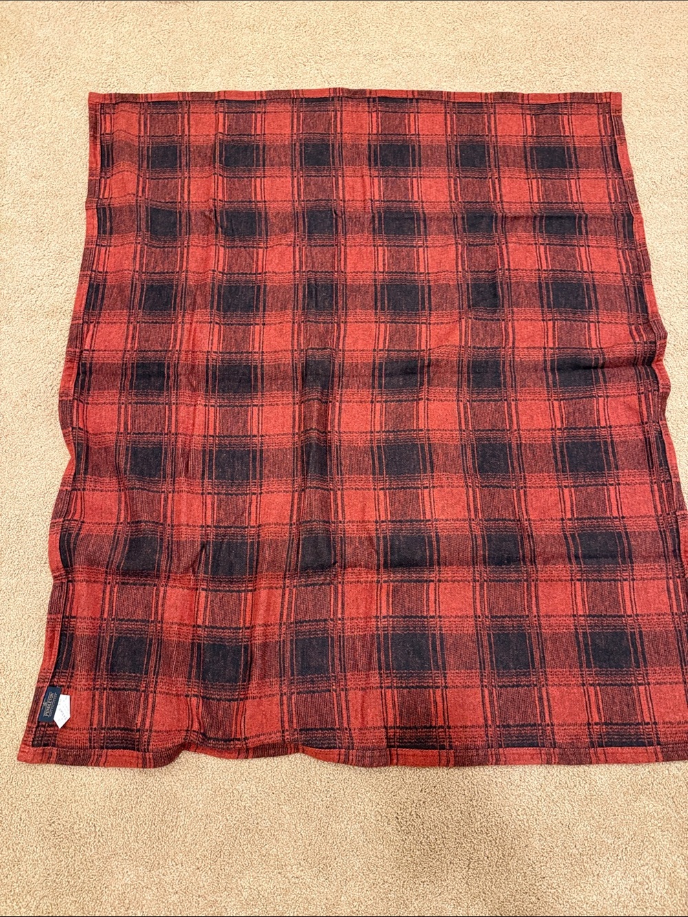 Patterned Wool Blanket Throw in Rust, Black & Cream - Picture 4 of 10